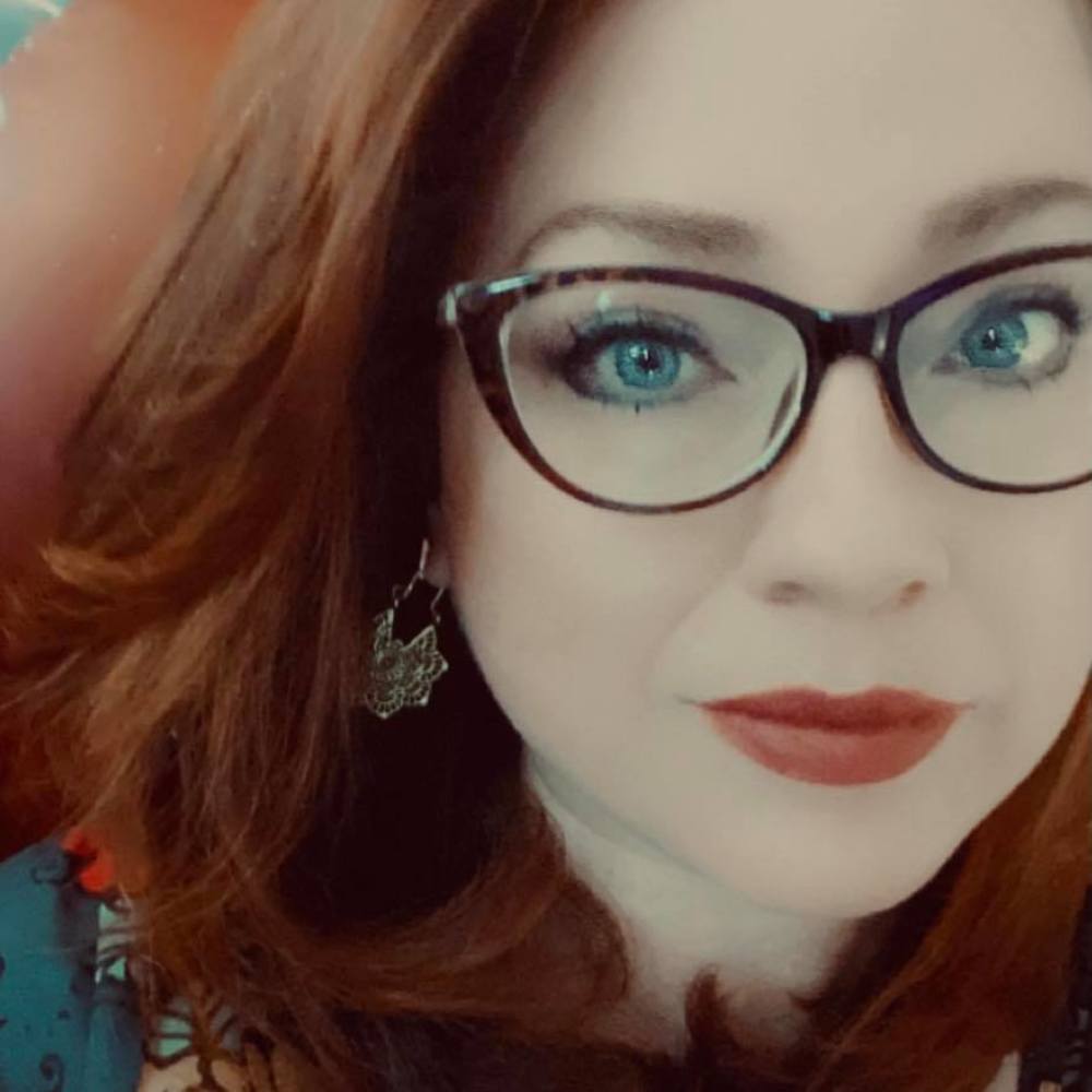 Meet your Posher, April